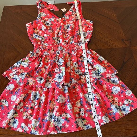 NWT BCBGeneration Tie Shoulders Smocked Waist in Red Blossom Size 2 - Picture 9 of 14